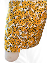 Load image into Gallery viewer, Farm Rio Banana Print Button Front Midi Dress XS
